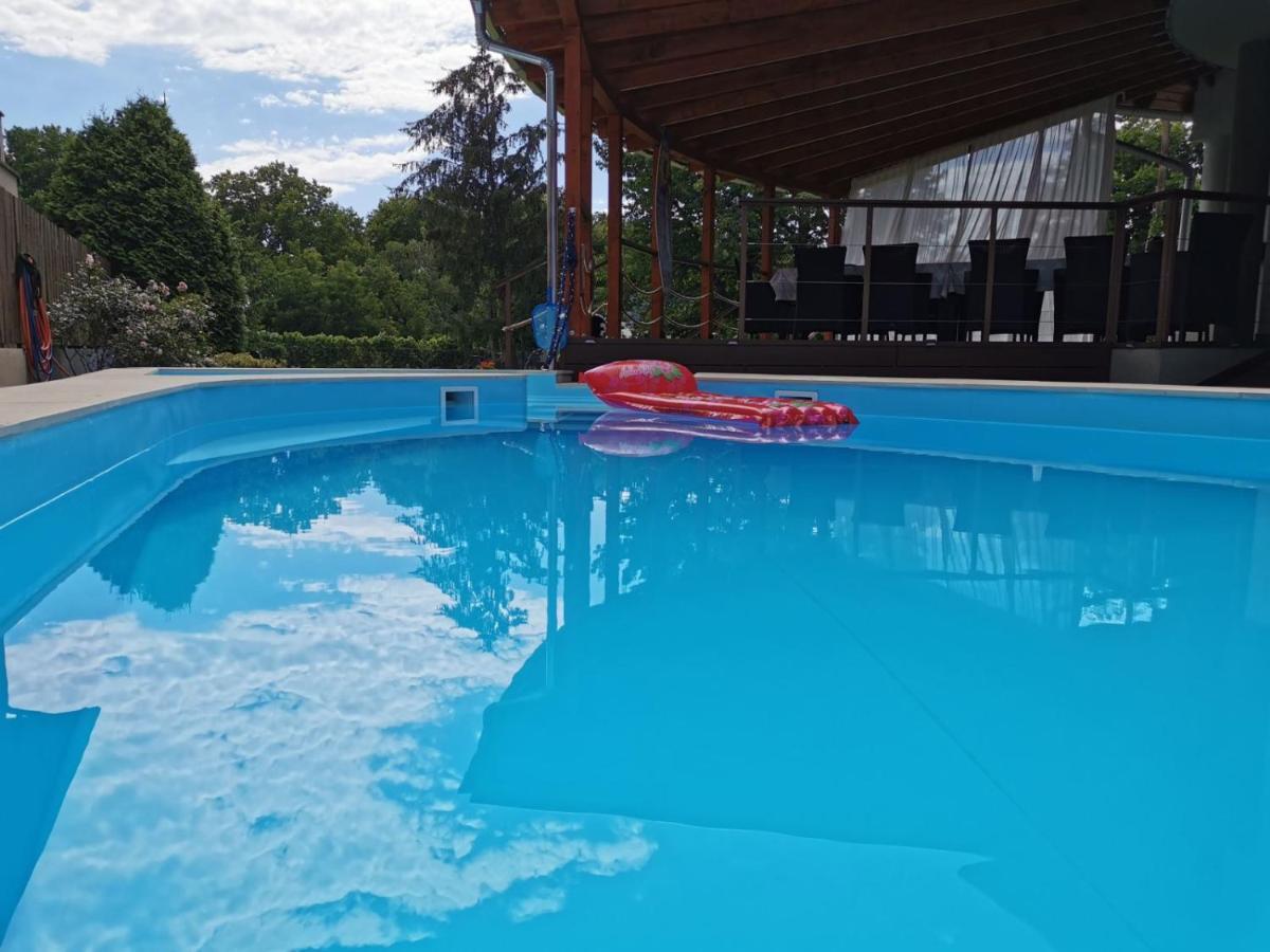 House4U Villa Balatonszemes Luaran gambar