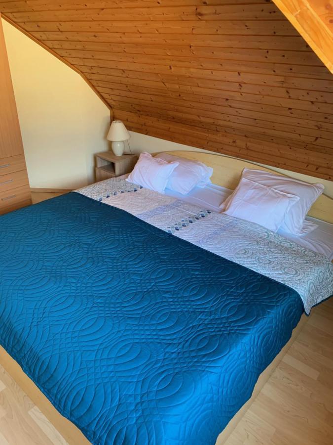 House4U Villa Balatonszemes Luaran gambar