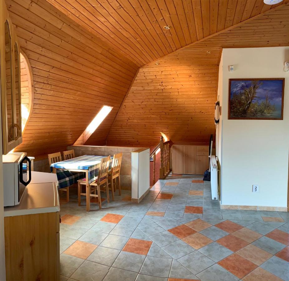 House4U Villa Balatonszemes Luaran gambar